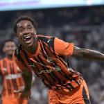 Финансовый аттракцион: Как АПЛ зарабатывает 7,5 млрд евро и накапливает долги?