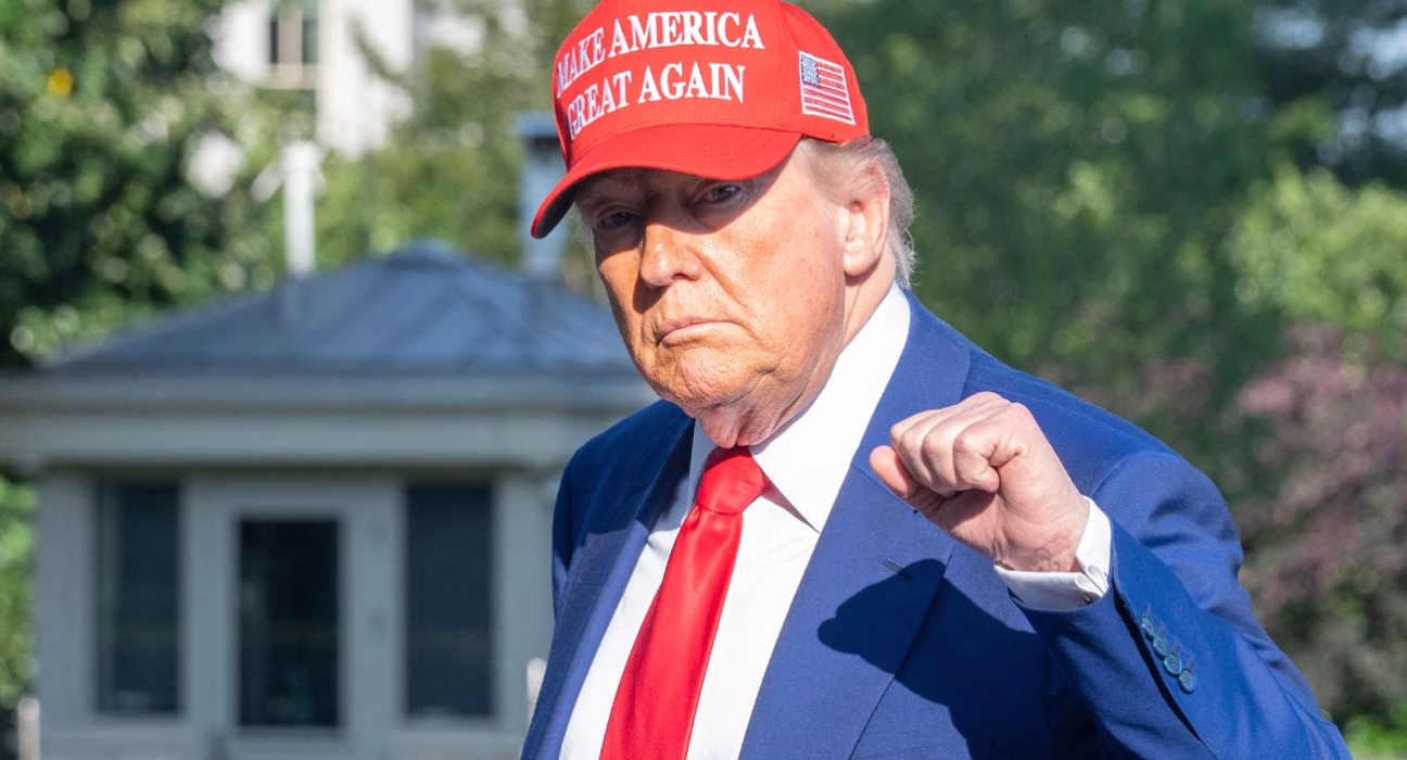 Трамп ледь не забрав у Інфантіно Кубок світу, але задовольнився квитком на фінал (відео)