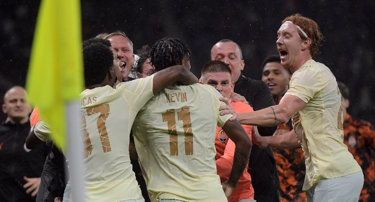 Повний розклад матчів: хто стане головним суперником "Динамо" і "Шахтаря" у Лізі конференцій?