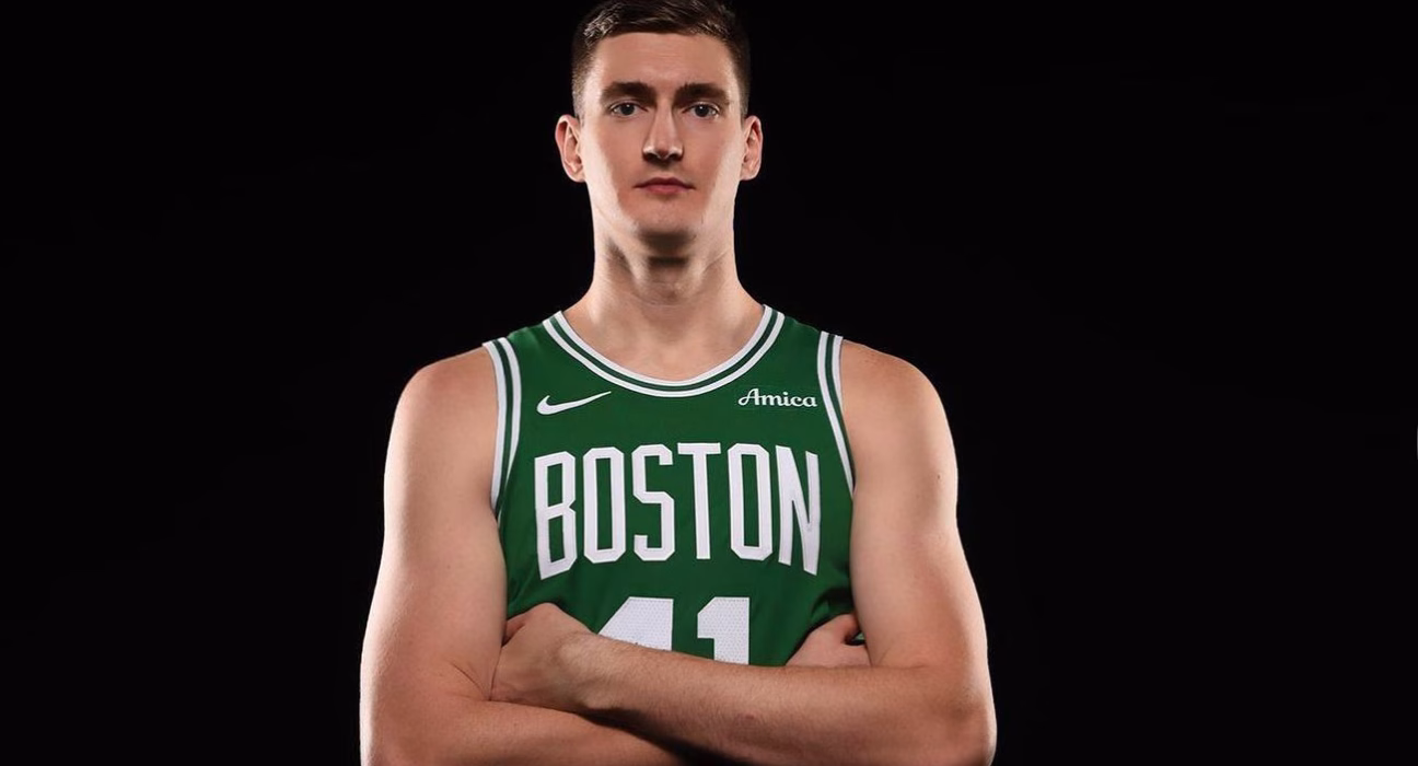 Український баскетболіст Скапінцев завершив кар'єру в НБА і підписав контракт з клубом Єврокубка: деталі переходу.