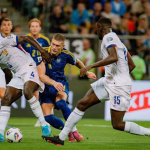 Дюбуа вновь в деле: организатор объявил о грандиозном поединке бывшего чемпиона с именитым соотечественником