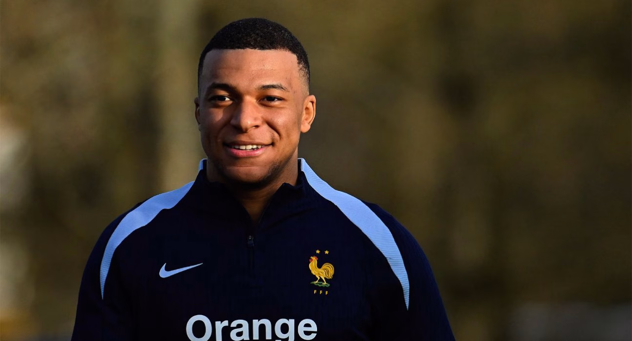 Історичний момент: Мбаппе переписує рекорди у матчі проти України (відео)