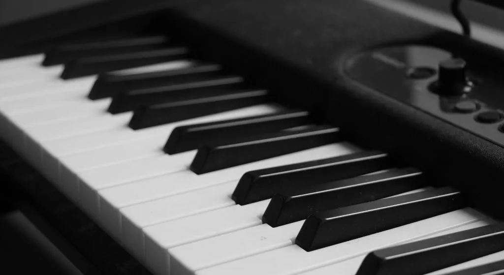 Що перевірити перед тим, як купити цифрове піаніно для дому